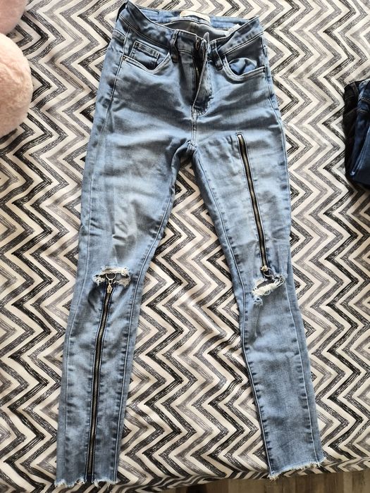 Алеса Zara Pause Guess