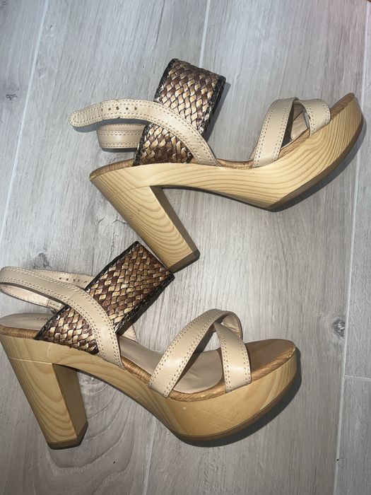 Босоножки 35 размер