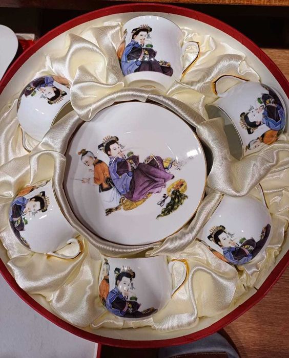 Чайный сервиз в китайском стиле