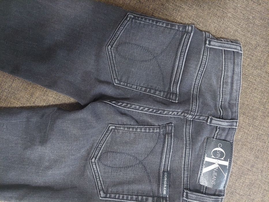 Джинсы детские Calvin Klein на 8 лет
