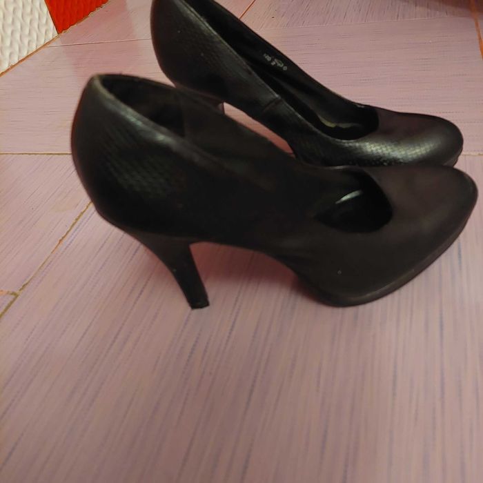 Pantofi cu toc Graceland Deichmann