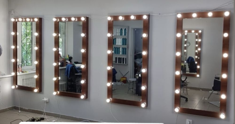 Продаются гримерные зеркла