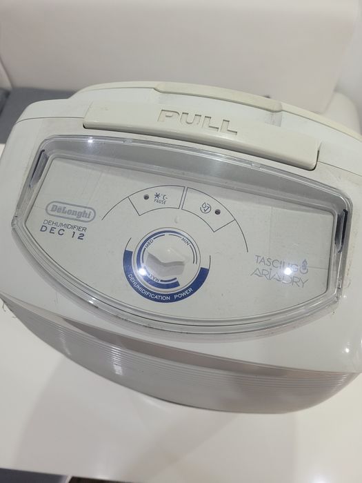 Dezumidificator DeLonghi DEC 12