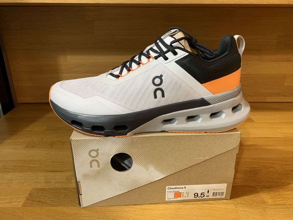 Маратонки ON  Cloudnova X  44.5 номер