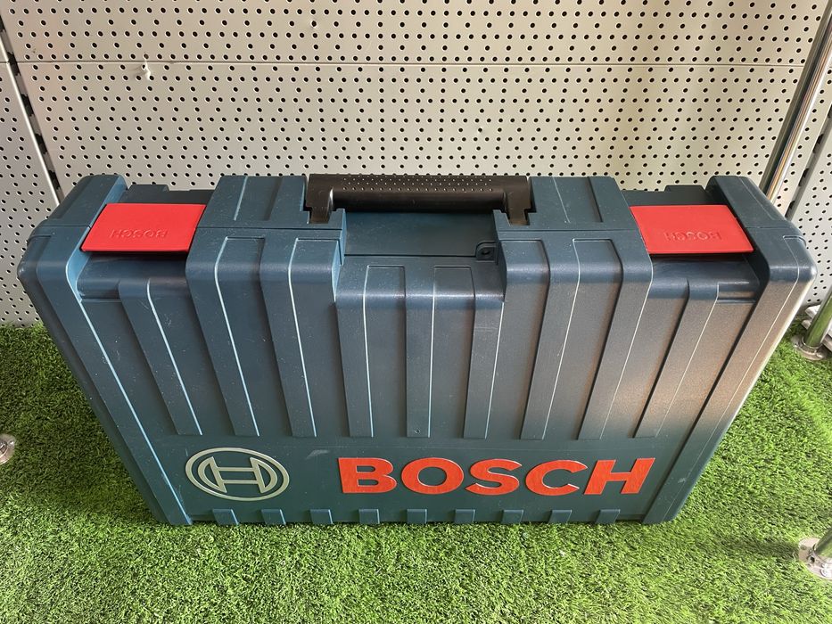 Отбойный молоток Bosch GSH 11 E