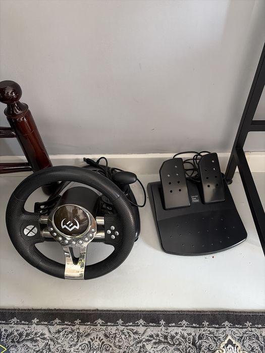 Игровой руль SVEN GC-700