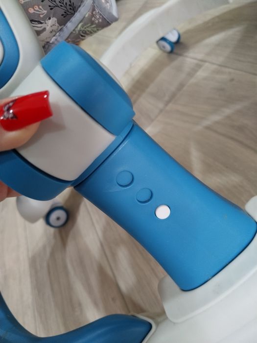 Продам ходунки детские