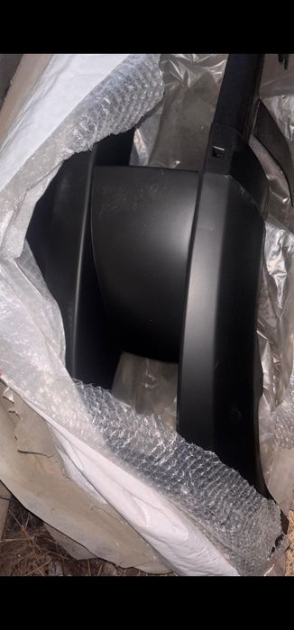 Продам бампера новые