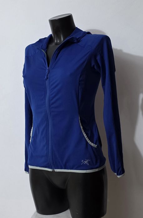 Jacheta Arcteryx Stretch, Hoodie Windstopper Outdoor, măsura XS (lady)