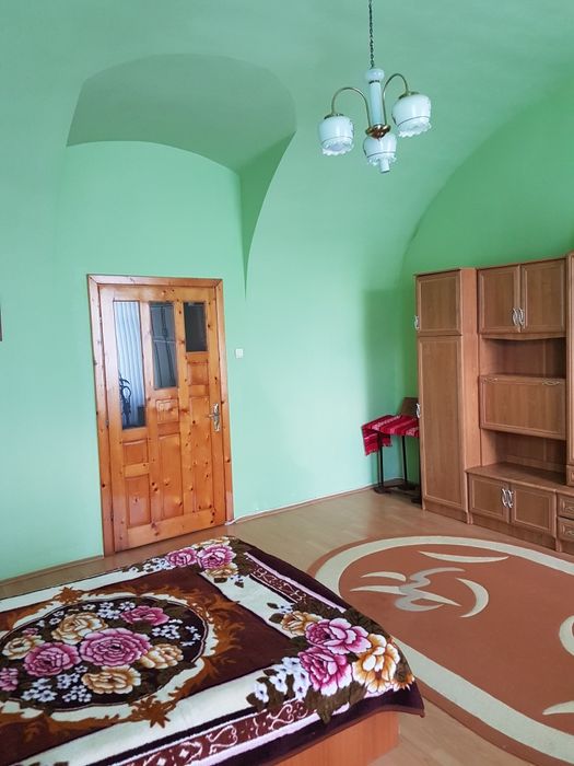 Inchiriez proprietar casă 2 dormitoare, 95 mp