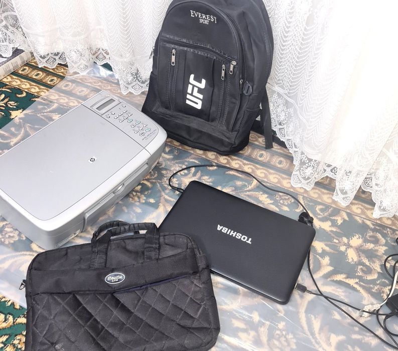 Ноутбук принтер сотилади