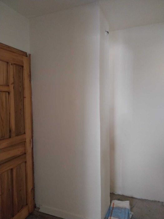 Vand apartament Centrul orasului Huedin este la partier se poate folosi ca spatiu comercial birou salon de infrumusetare etc