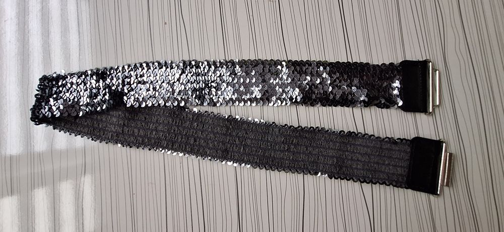 Дамски колан с паети