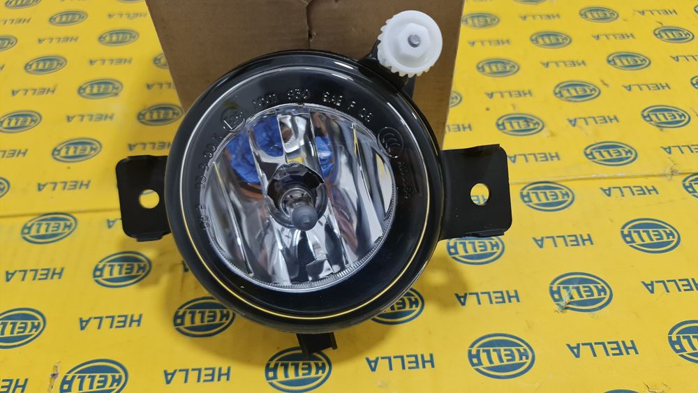 Lampa proiector ceata nou BMW X5 e70 facelift lci 2010+