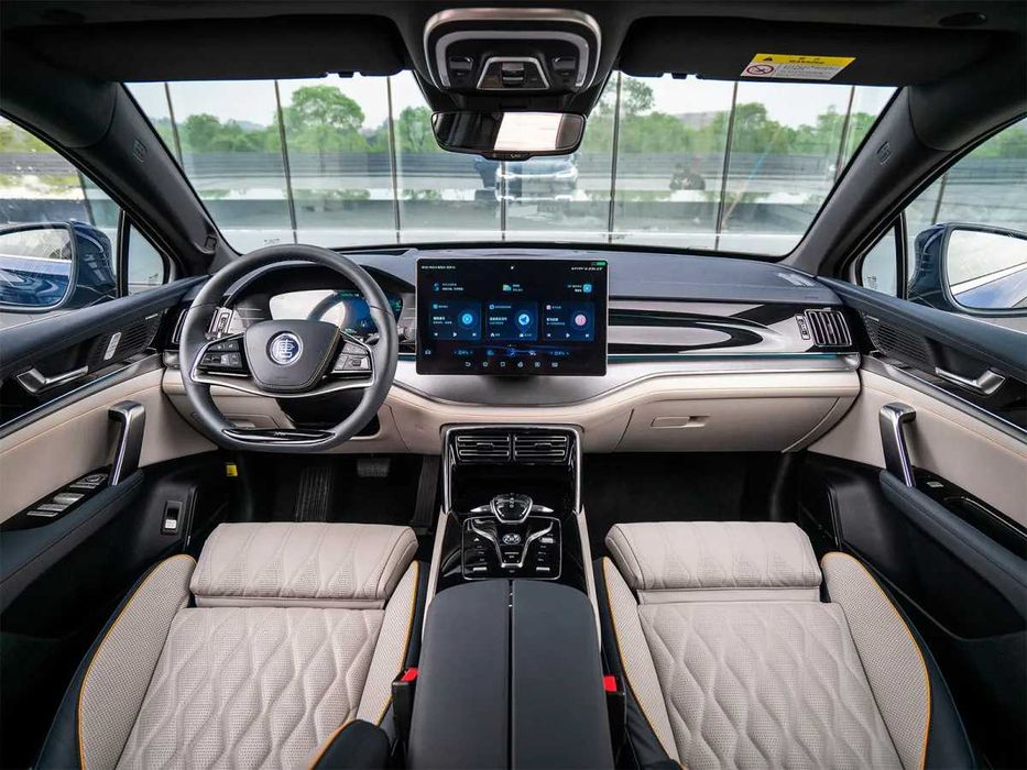 BYD Tang Full pod zakaz