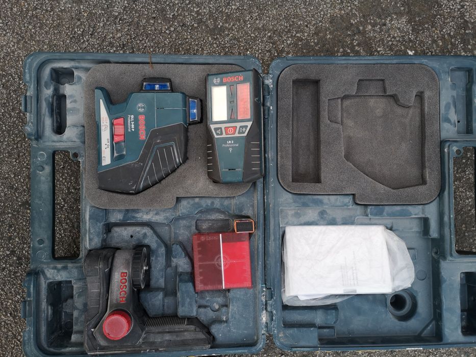 Продавам  работещи машини