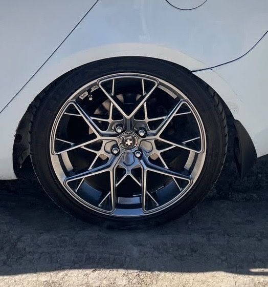 Титан R17.      .