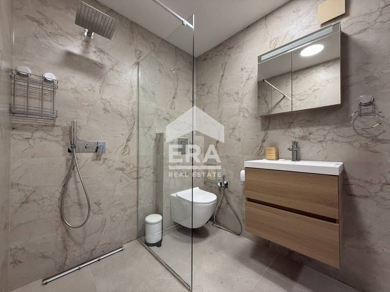 Дава се под наем Тристаен апартамент в София, Лозенец - 100 кв.м за 1495.83 € - Снимка #4