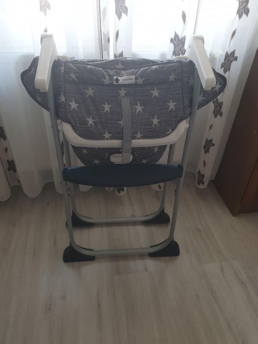 Vând Căruț 2 in1 conține landou, umbrela si geanta.. scaun de masa..