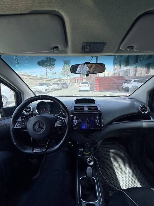Chevrolet spark sotiladi