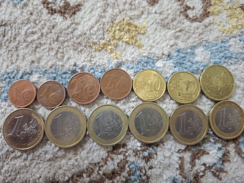 Продам евро монеты