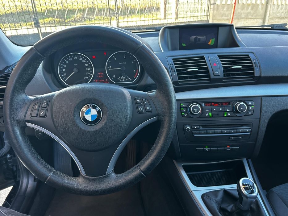 Bmw seria 1 2.0d 143cp 2011 distributie noua
