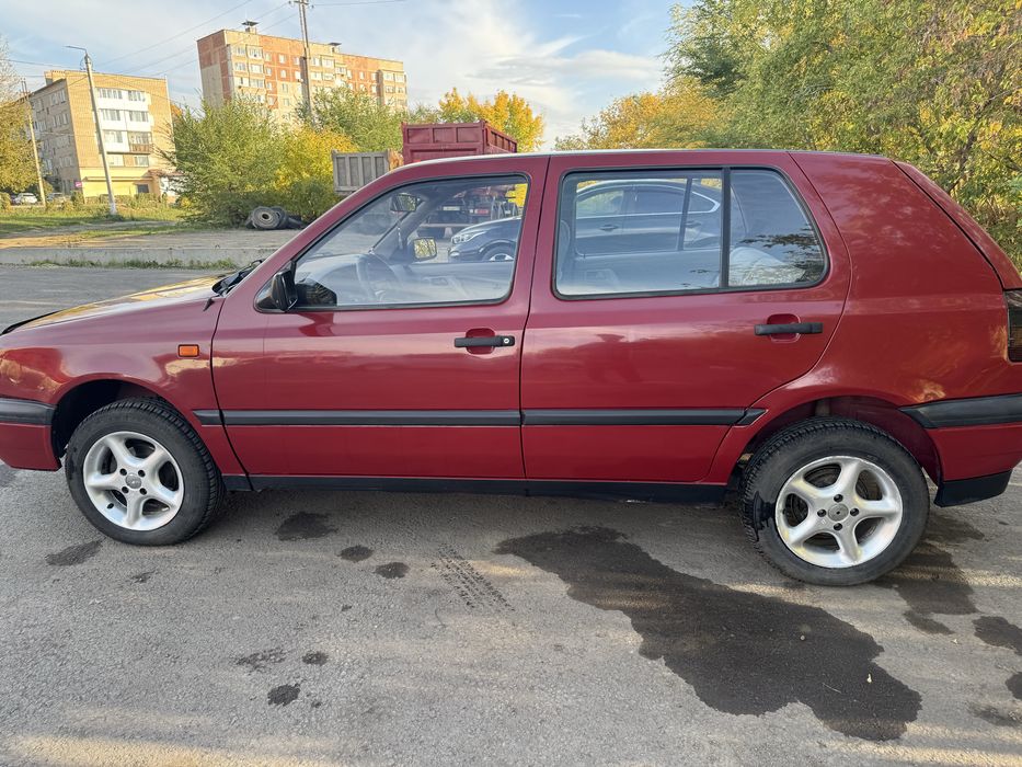 Продам гольф 3 на АКПП