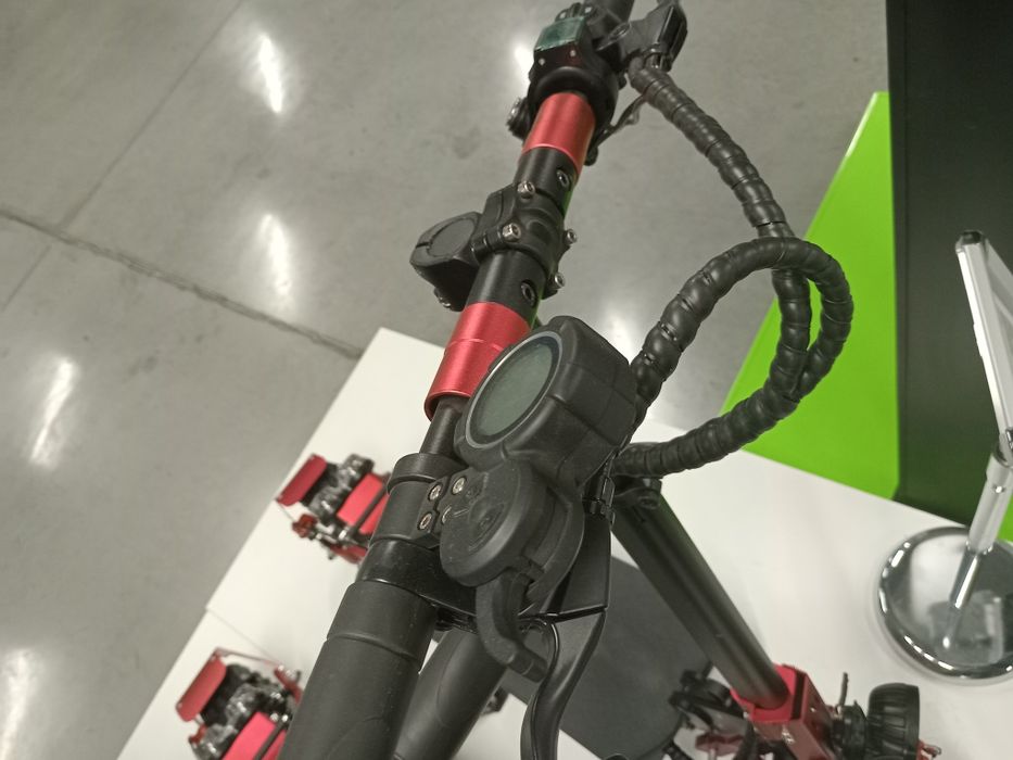 Продам Электросамакат 2400w