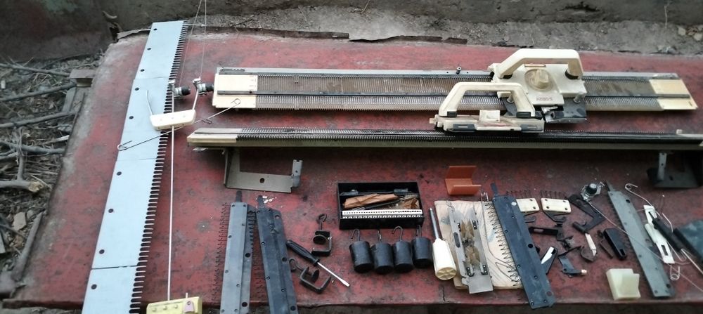 Вязальные машинка