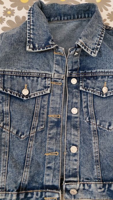 Джинсовая куртка