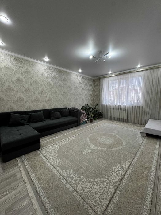 Продам  2х комн кв Батыс с ремонтом