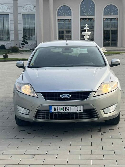 Vand sau schimb Ford Mondeo an 2008