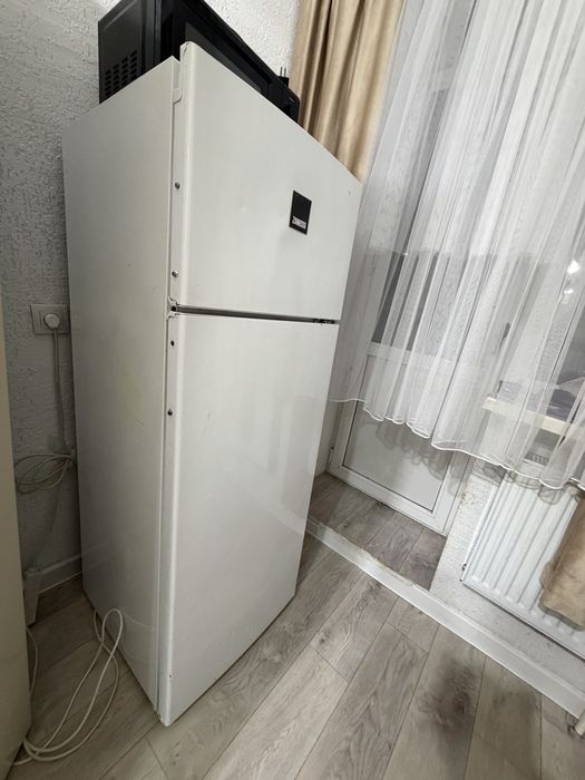 Продам холодильник бу