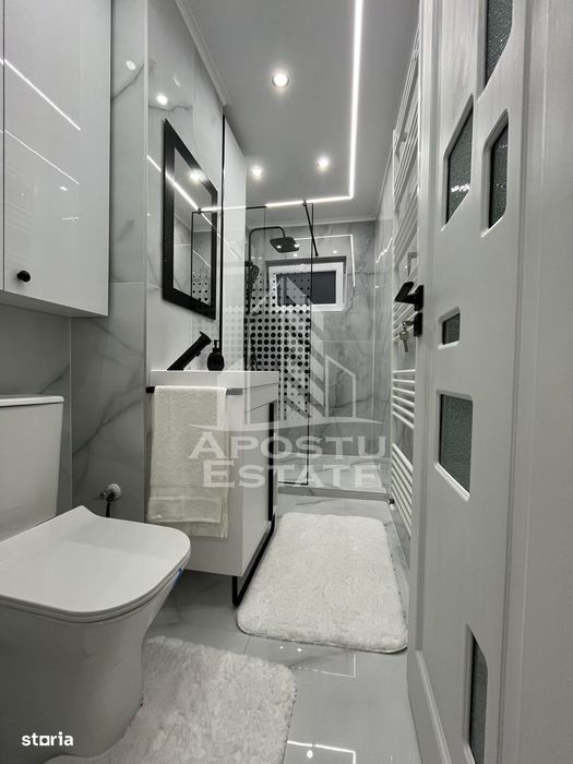 Apartament cu 3 camere, etajul 2, centrala proprie, renovat,Dambovita