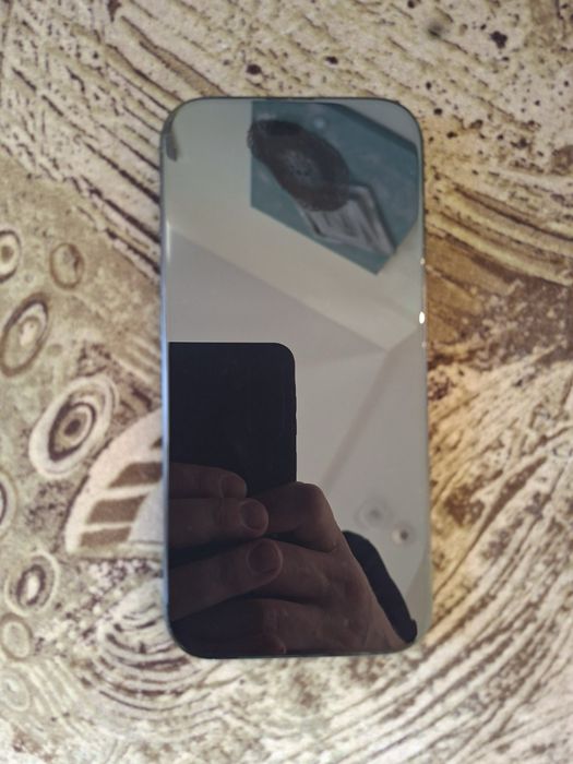 Продавам Iphone 16pro 128gb 88% батерия