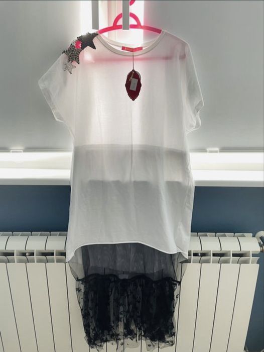 Дамски рокли ,туники и тениски