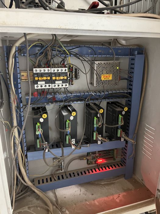 ЧПУ фрезер 2800×2000, шпиндель 5.5 кВт