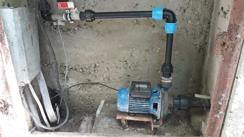 Сграда 90кв.м с Акт.16, с ток и вода в зем. парцел 4,5дка до регулация