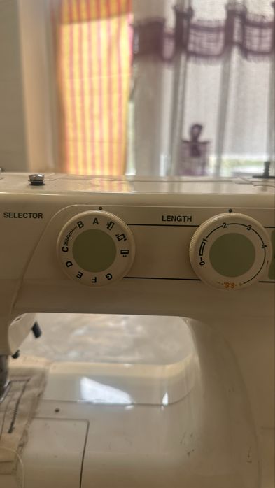 Швейная машинка Janome