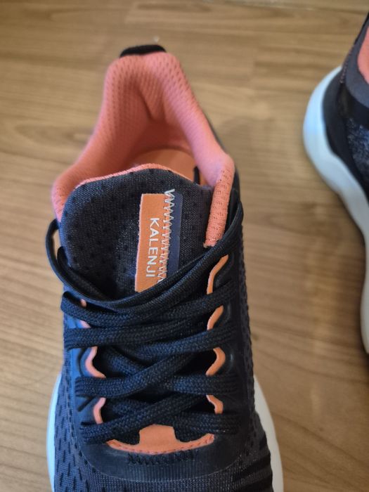 Дамски маратонки  KALENDJI