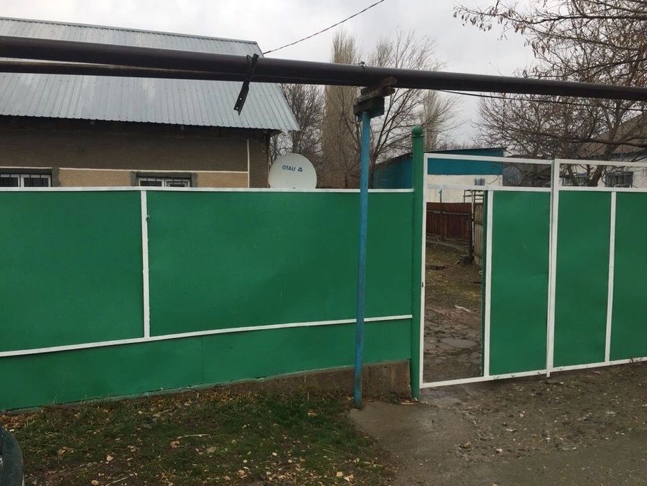 Частный дом с большой территорией