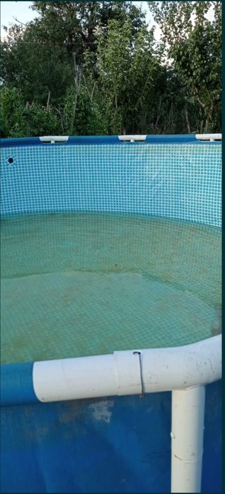 Piscină curte 6 x 1.6 metri