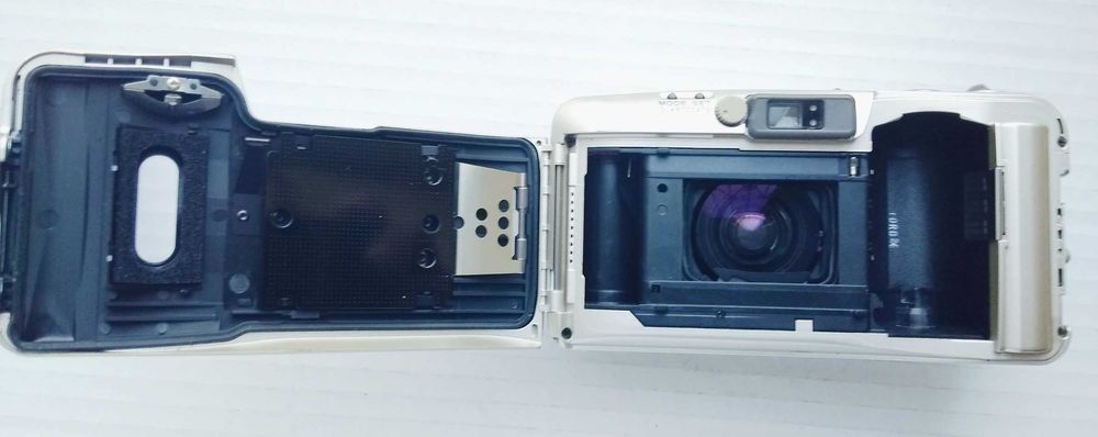 OLYMPUS Mju Zoom Wide 80