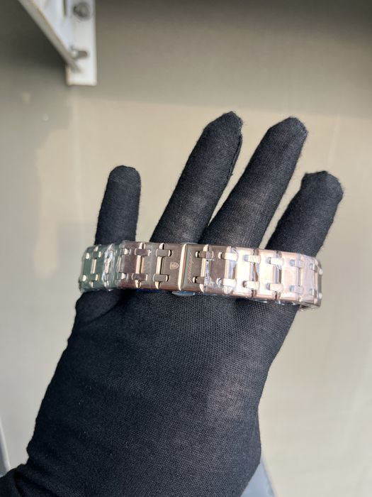 Часовник poedegar НАМАЛЕН