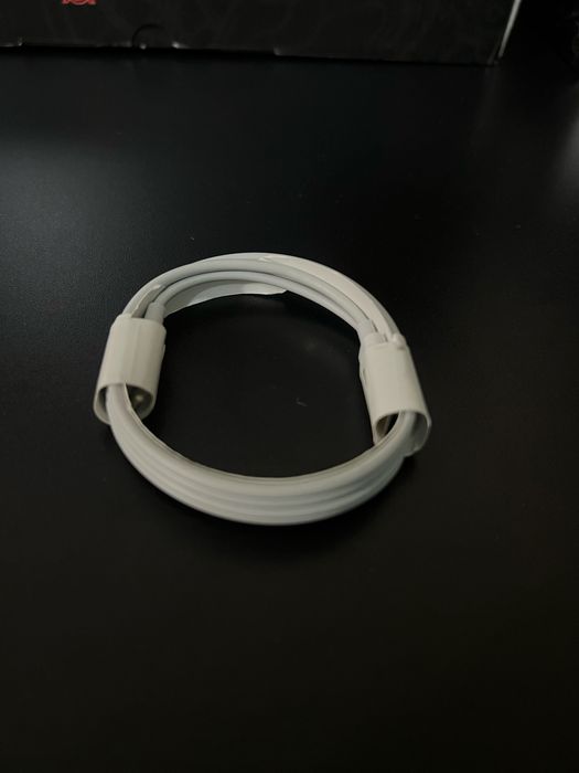 оригинальный кабель на айфон