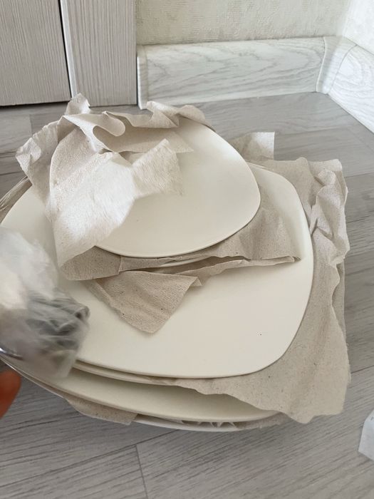 Посуда тортовницы и конфетница