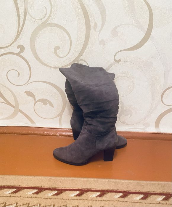 Женские осенние сапоги