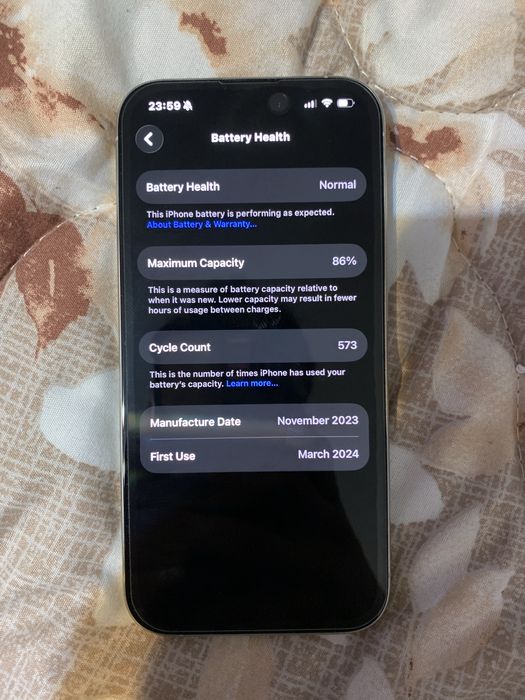 iPhone 15 Pro white 256gb în stare excelentă