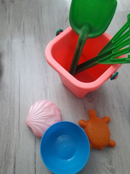 Дъски за плуване и плажни играчки + подарък