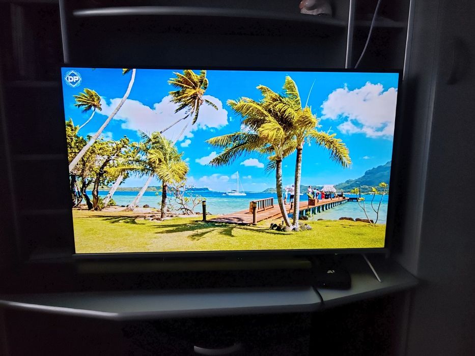 Panasonic TX-43JX710E